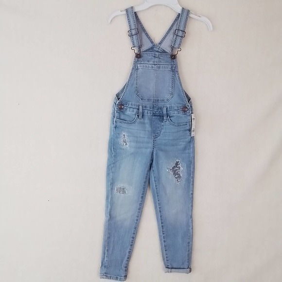 OshKosh Girls Overalls 4 Blue Cotton Denim‎ Overall Jeans Distressed Light Wash - Picture 1 of 11